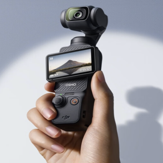 大疆 DJI Osmo Pocket 3 全能套餐（内存卡128G，相机主体，蝶纹手柄，DJI Mic发射器，续航手柄，三脚架，收纳包）