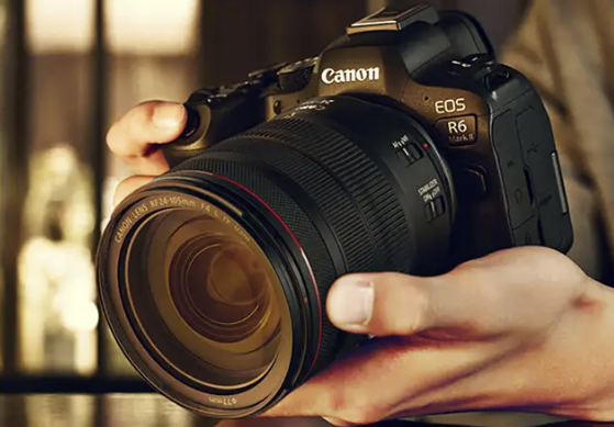 佳能EOS R6 Mark II相机加配高速存储卡、UV镜片、原装电池